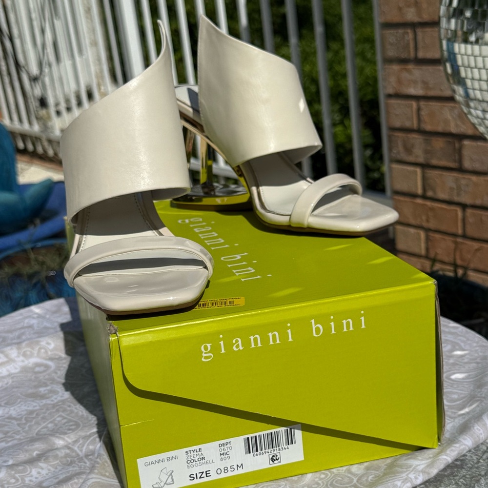 Gianni Bini Zeema Sculptural Heel Sandals – Eggshell Ivory – Size 8.5M – NWT - Picture 6 of 8